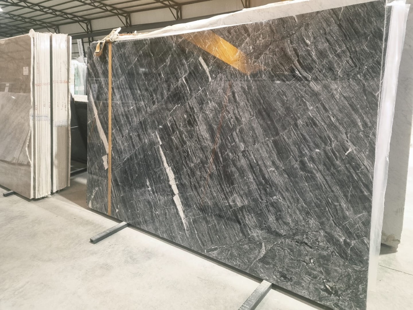 Butik Taşlar Salvadori