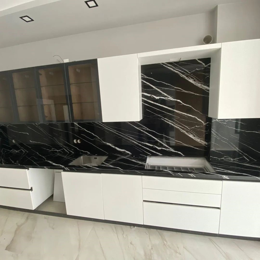 Lamar Marquina Venato